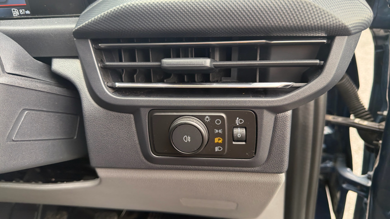 Ford Transit Custom 300 L1 Diesel Fwd 2.0 EcoBlue 136ps H1 Van Limited